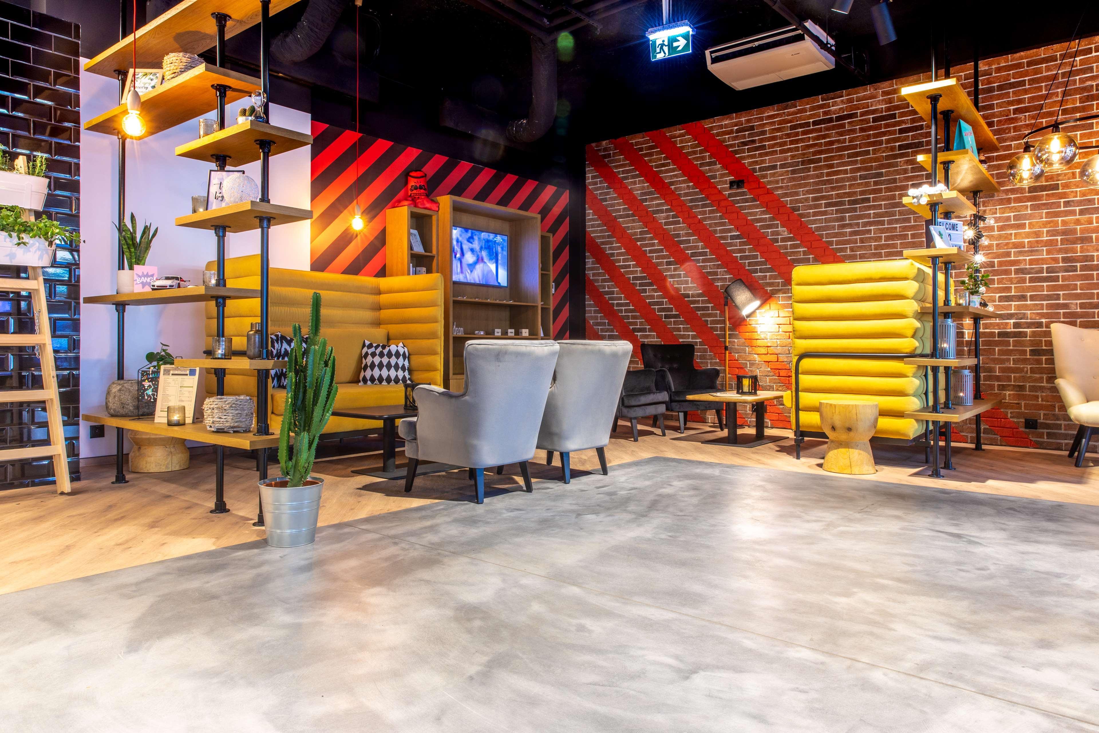 Park Inn By Radisson Poznan Exterior photo